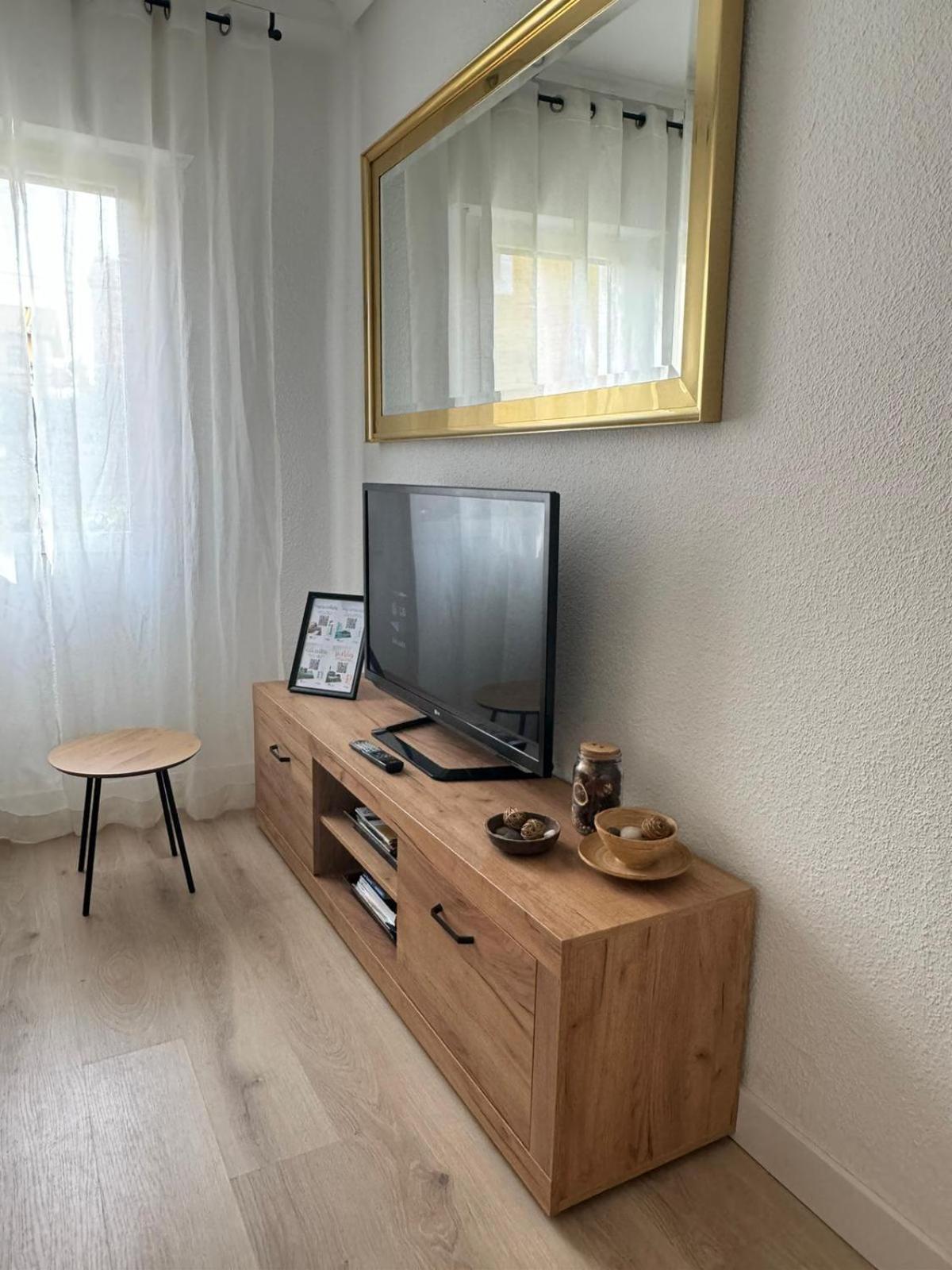 Bajo Con Terraza A 5 Min De La Playa Villa Santander Eksteriør billede